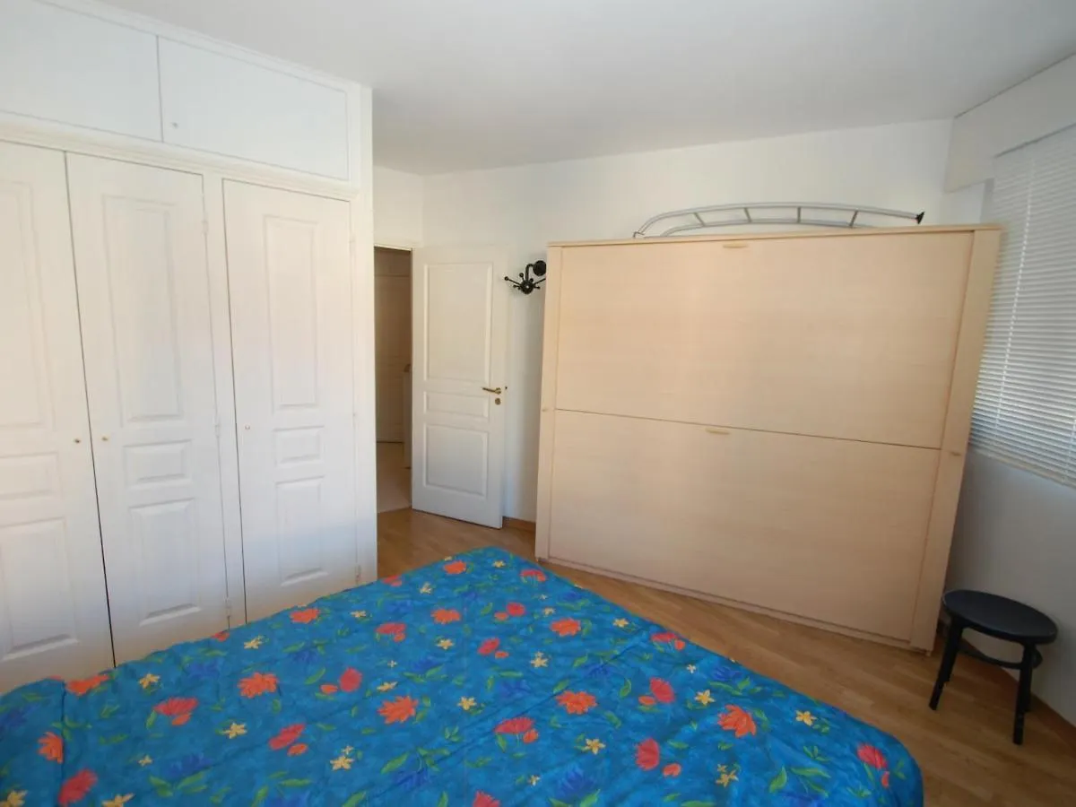 Coquet 2P Avec 2 Balcons, Clim, Parking Et Wi-Fi Gratuit, En Plein Centre De Menton - Fr-1-196-157 Apartment 0*,
